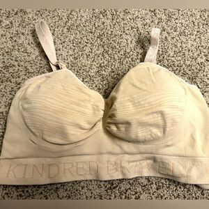 Kindred Bravely Sublime Hands-Free Pumping & Nursing Bra